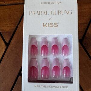 KISS limited edition LONG COFFIN acrylic hot pink french tipped GLUE ON NAILS